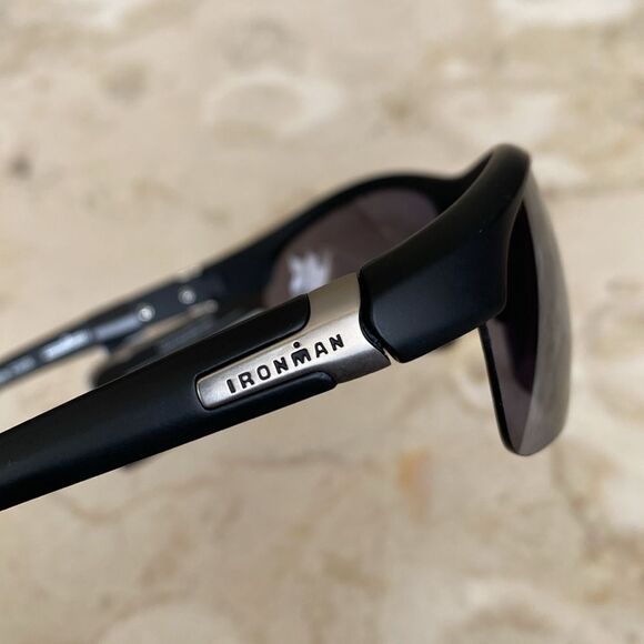 NWT Foster Grant Ironman Sunglasses - Picture 5 of 12